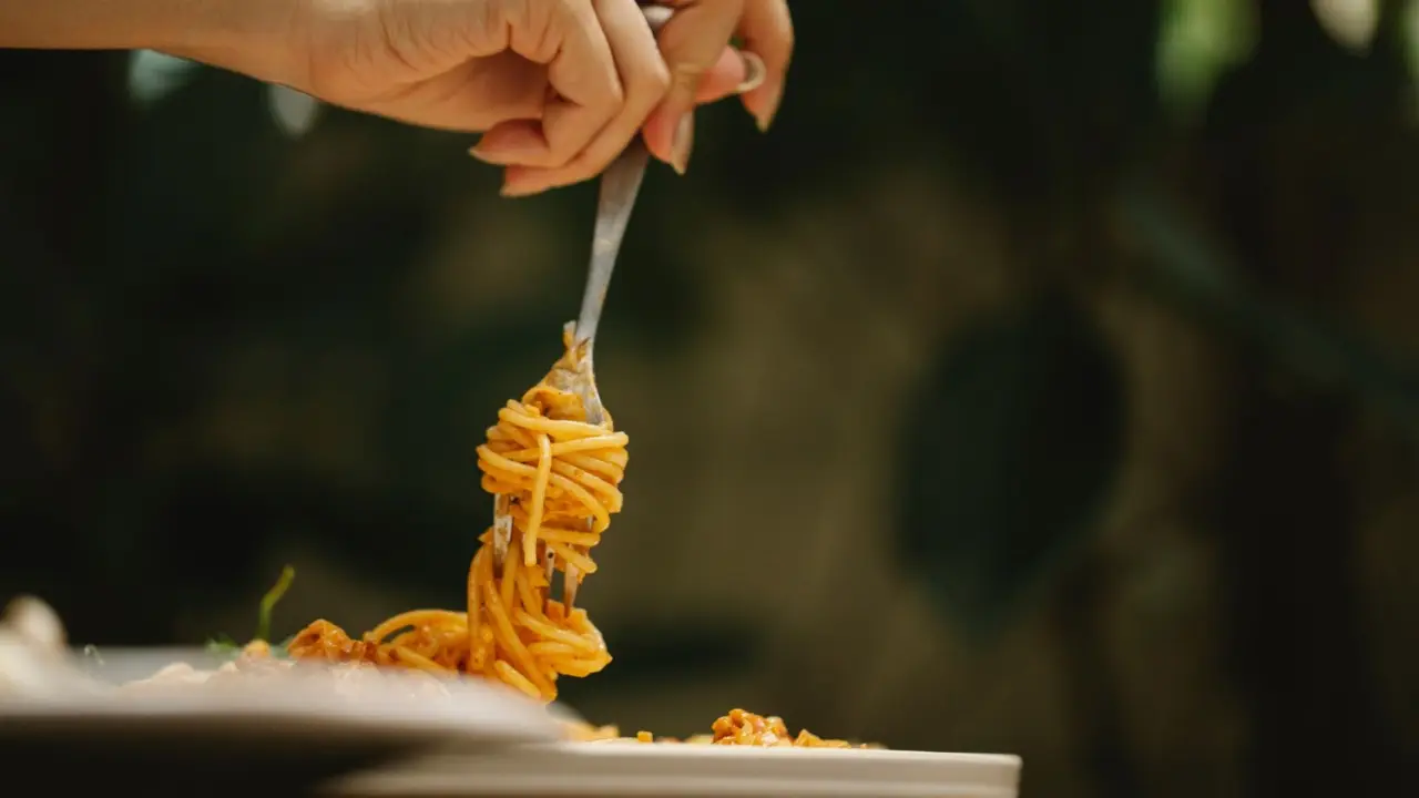 L’errore che fanno tutti: ecco cosa non dovresti mai mangiare insieme alla pasta